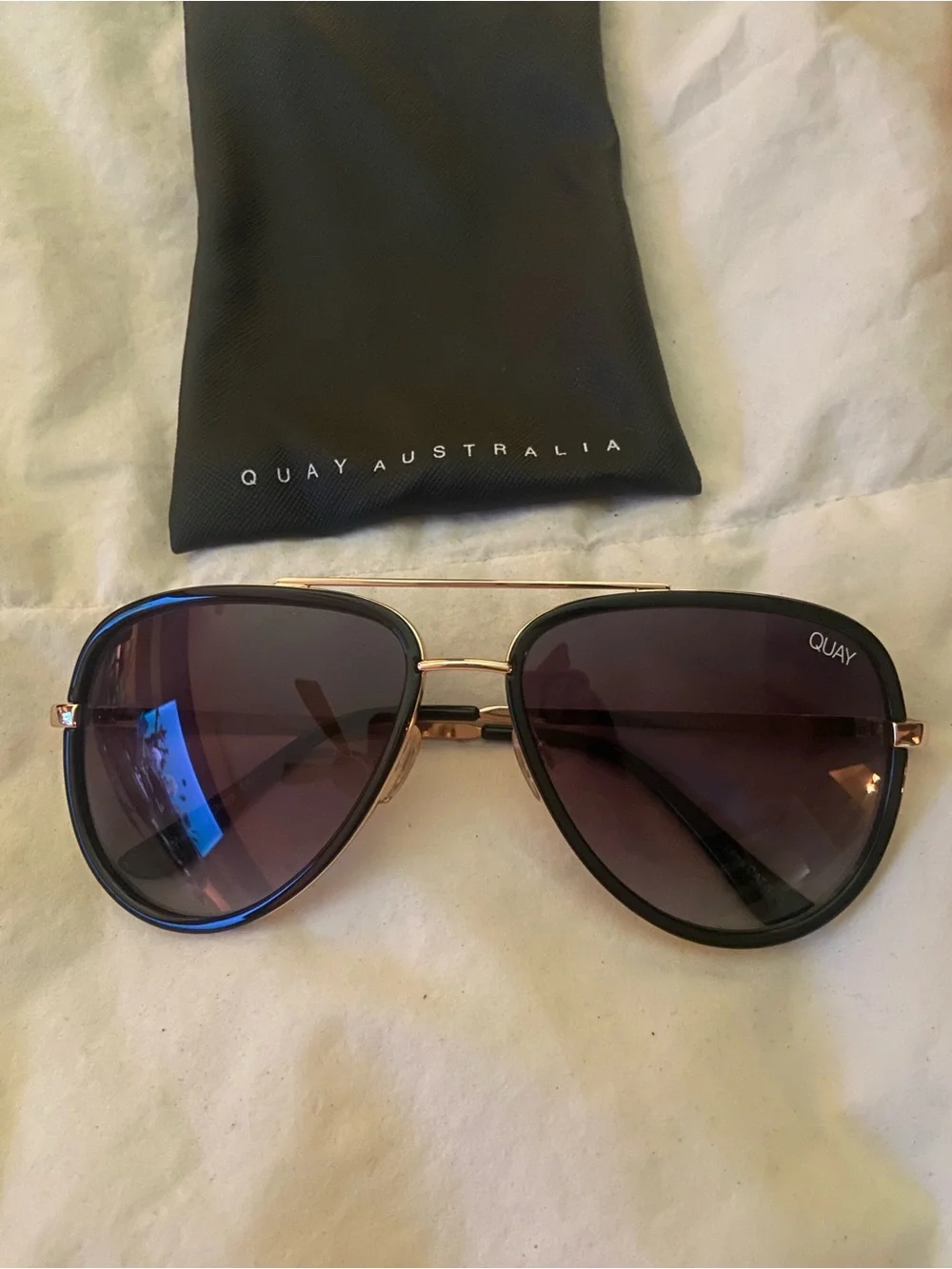 Quay Australia Aviator Sunglasses in Black and Gold Tones